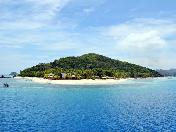 Stay on Castaway Island in Fiji.