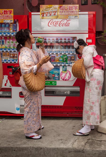 yukata - Japanese traditional dress