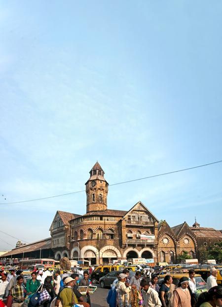 Mumbai's best market - Crawford Market
