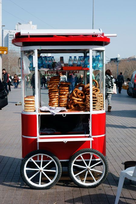 Simit is enjoyed on the go in Istanbul