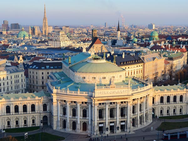urban farms and sustainable dining trends in Vienna.
