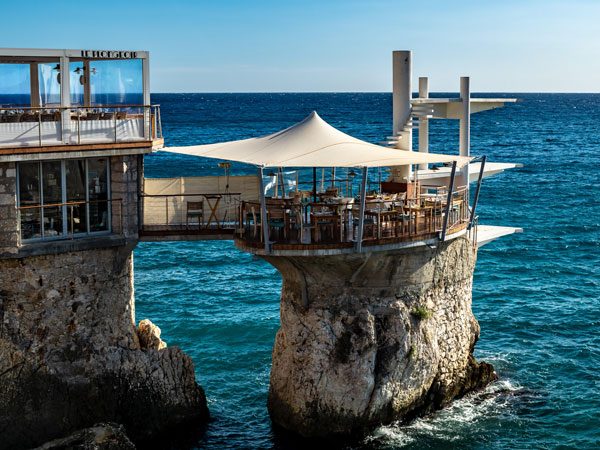 Dine at Le Plongeoir