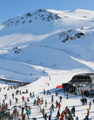 Skiing in New Zealand's Canterbury Region