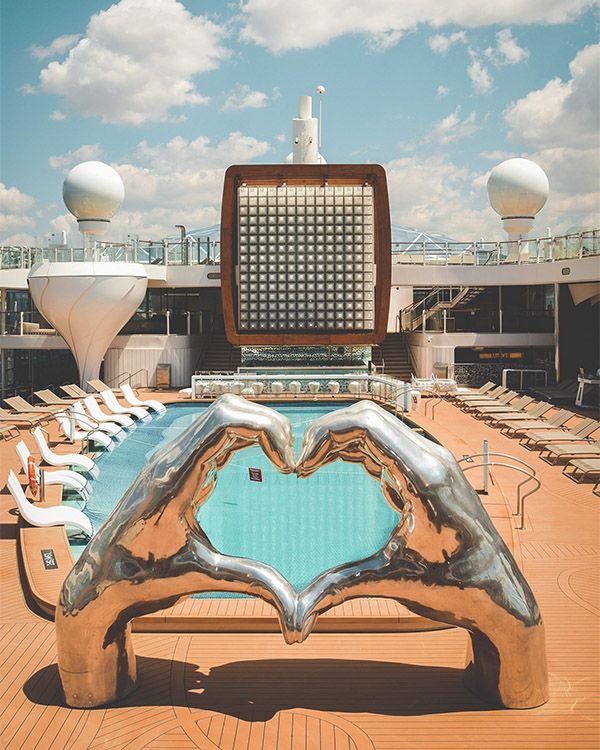 Celebrity Apex pool