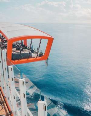 CelebrityApex floating platform