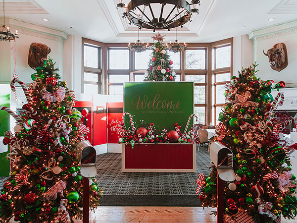 Fairmont Banff Springs, North Pole Christmas