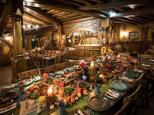 Hobbiton Evening Banquet Tour.