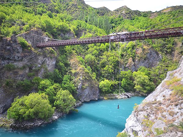 Bungee jump at Kawarau River
