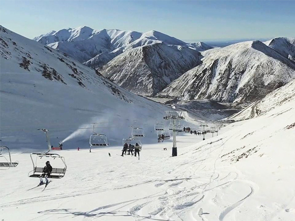 Ski at Porters Alpine Resort 