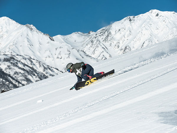Skiing, Hakuba Iwatake Mountain Resort, Japan