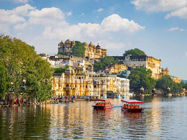 Boat ride on Lake Pichola, India