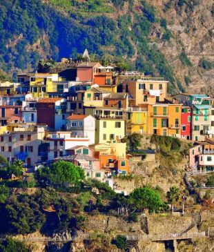 A guide to the picture-perfect Cinque Terre