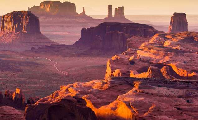 Monument Valley, shooting location for the movie Forrest Gump, Utah