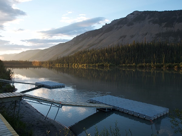 Floatplane Pontoon, Nahanni River Canada