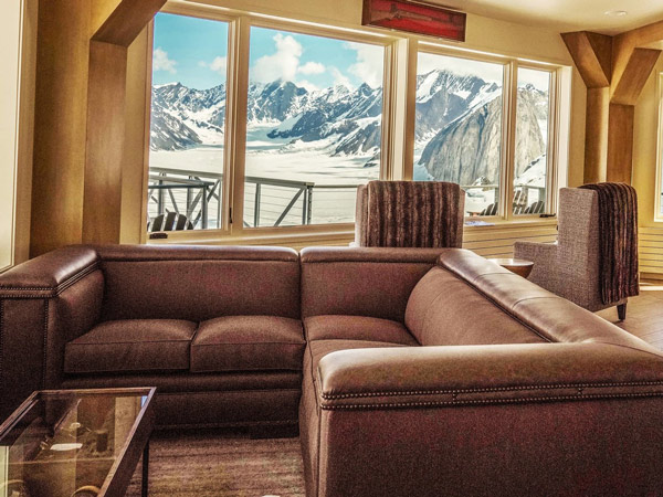 View of the mountains from the lounge room of Sheldon Chalet. (Image: Sheldon Chalet)