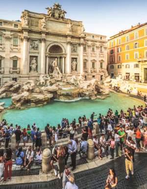 Tourists at Trevi Fountain.