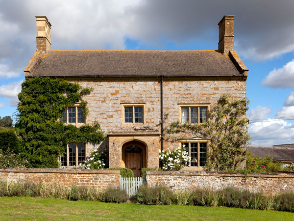 Stone cottages in the Oddingtons, Cotswolds, England