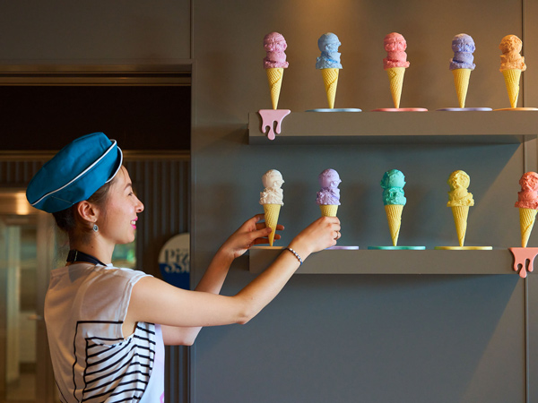 Lick me till ice cream