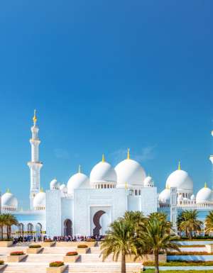 Sheikh Zayed Grand Mosque in Abu Dhabi