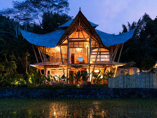 Nyan Bali tent at night. 