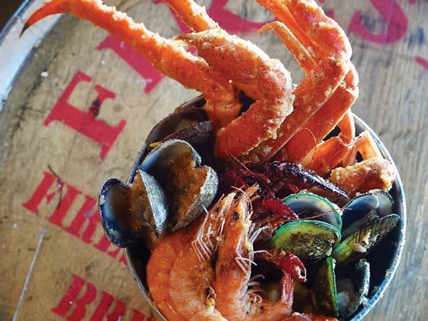 seafood boil at Crab Hut