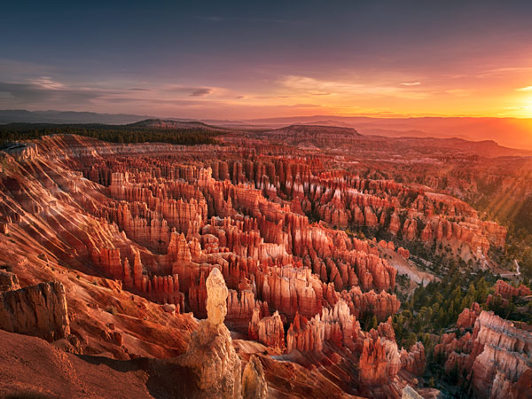 Dawn over Bryce Canyon in Utah