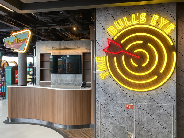 electronic darts bar, Prima Bulls Eye at Norwegian Prima