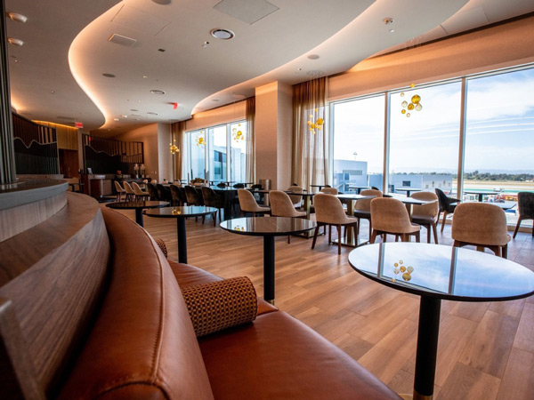 premium and luxury lounge, Delta 40 Sydney to Los Angeles
