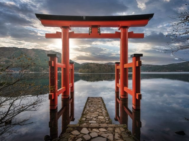 red torii gate in Hakone