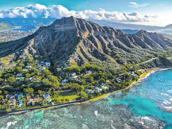 aerial view of the diamond head crater in Honolulu