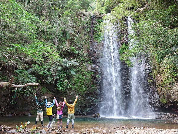 Ta-Taki Falls, Japan swimming