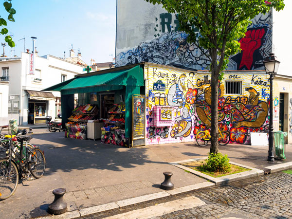 street art occupying the walls of the structures along Butte-aux-Cailles