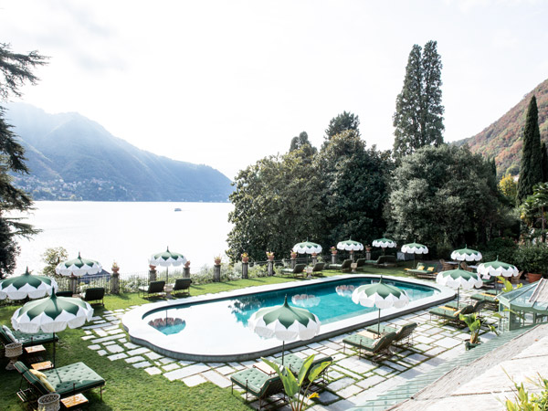 an overhead shot of Passalacqua’s pool