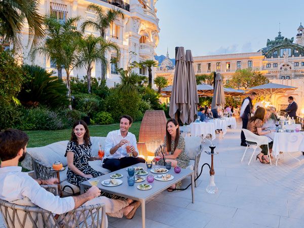 guests dining al fresco at Em Sherif Monte-Carlo