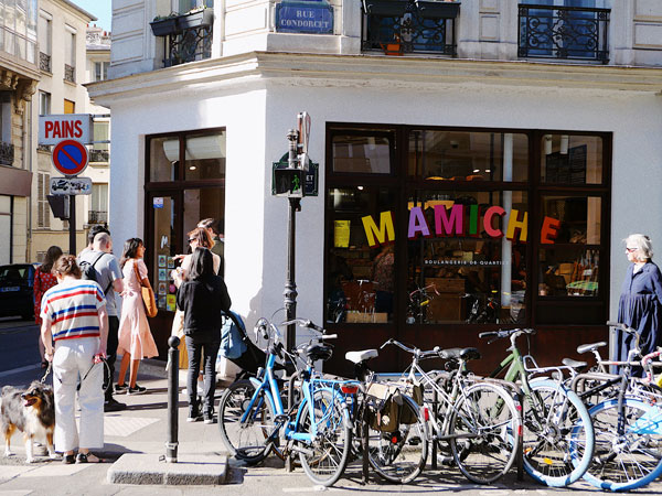 bicycles parked outside Mamiche bakery in Paris