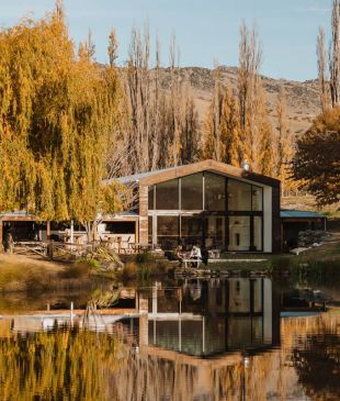 10 of the best Central Otago wineries to visit for a perfect pinot noir