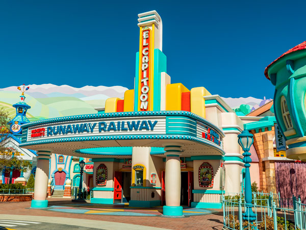 the entrance of Mickey and Minnie's Runaway Railway