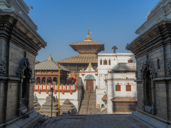 the exterior view of Pashupatinath Temple