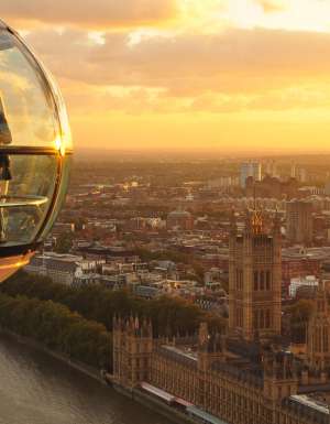 The London Eye at dusk