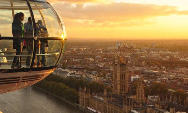 The London Eye at dusk