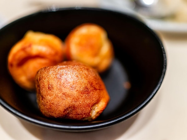Pão de queijo in a bowl