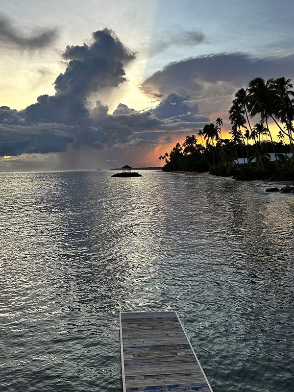 Saletoga Sands Resort beach