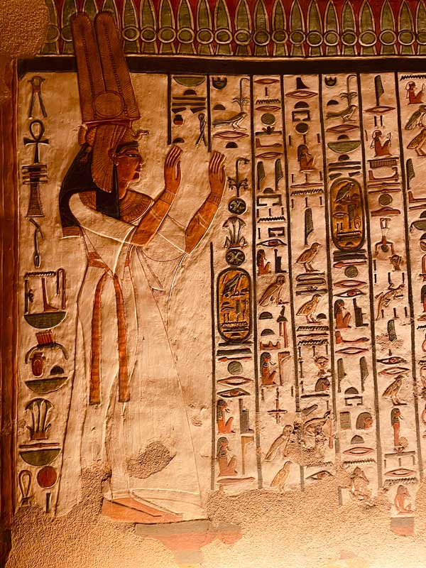 the tomb of Queen Nefertari