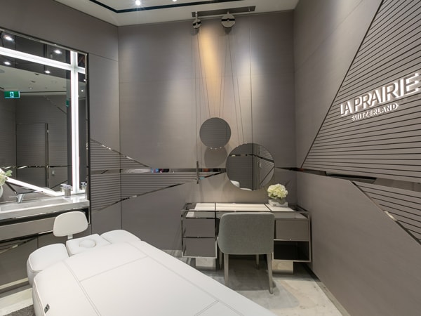 a look inside the La Prairie Art Of Beauty Lounge
