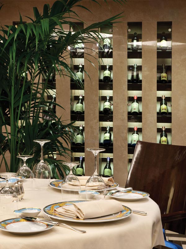 Table set at Toscana aboard Oceania Cruises