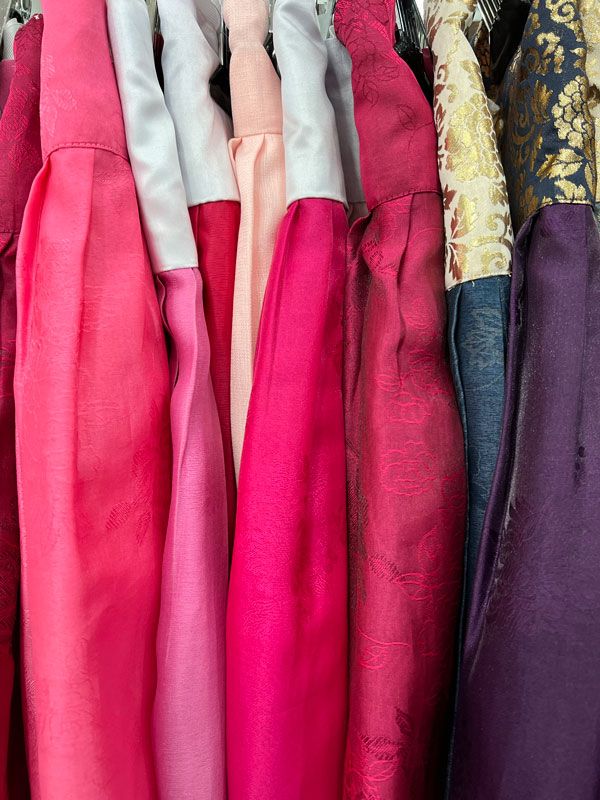 hanboks for hire