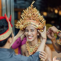 Balinese women in traditional dress, Hotel Indigo Bali Seminyak