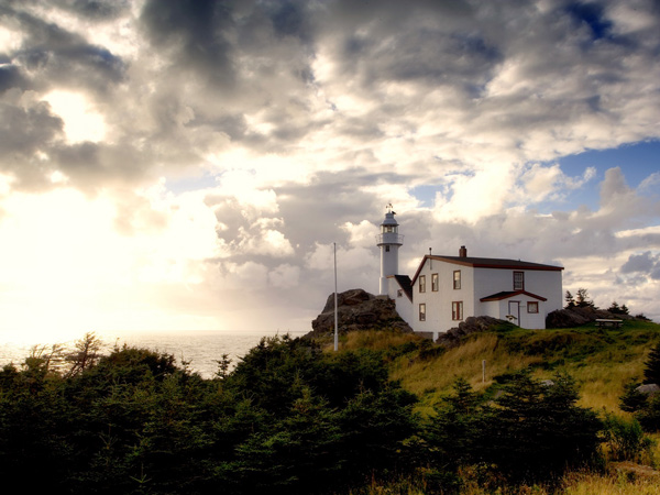 the Lobster Cove HeadLighthouse