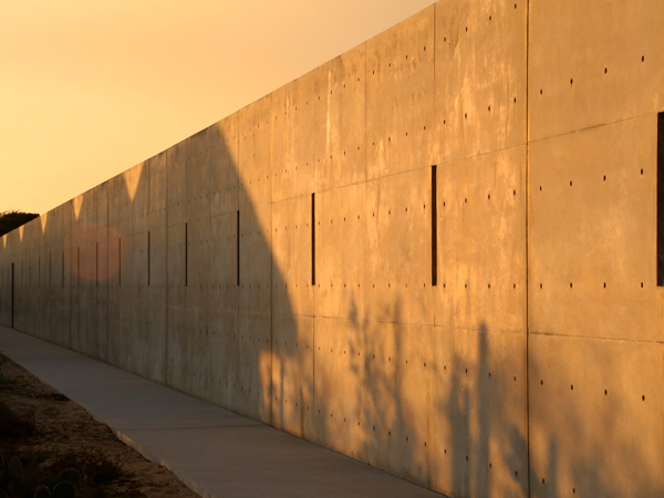 the concrete wall of Casa Wabi