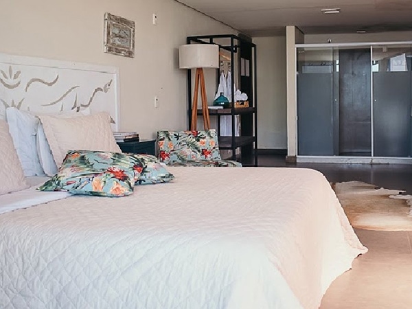 the bedroom at Mirante do Arvrão hotel, Vidigal, Rio de Janeiro